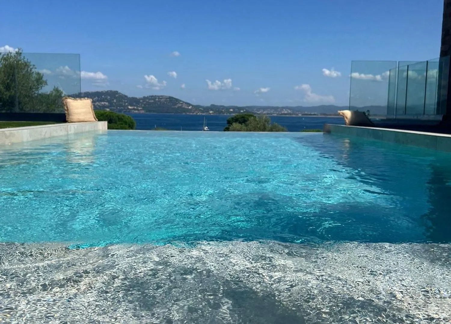Villa Perle De Giens contacts